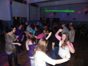 Party DJ packages in Berkshire, Hampshire, London and Sussex.
